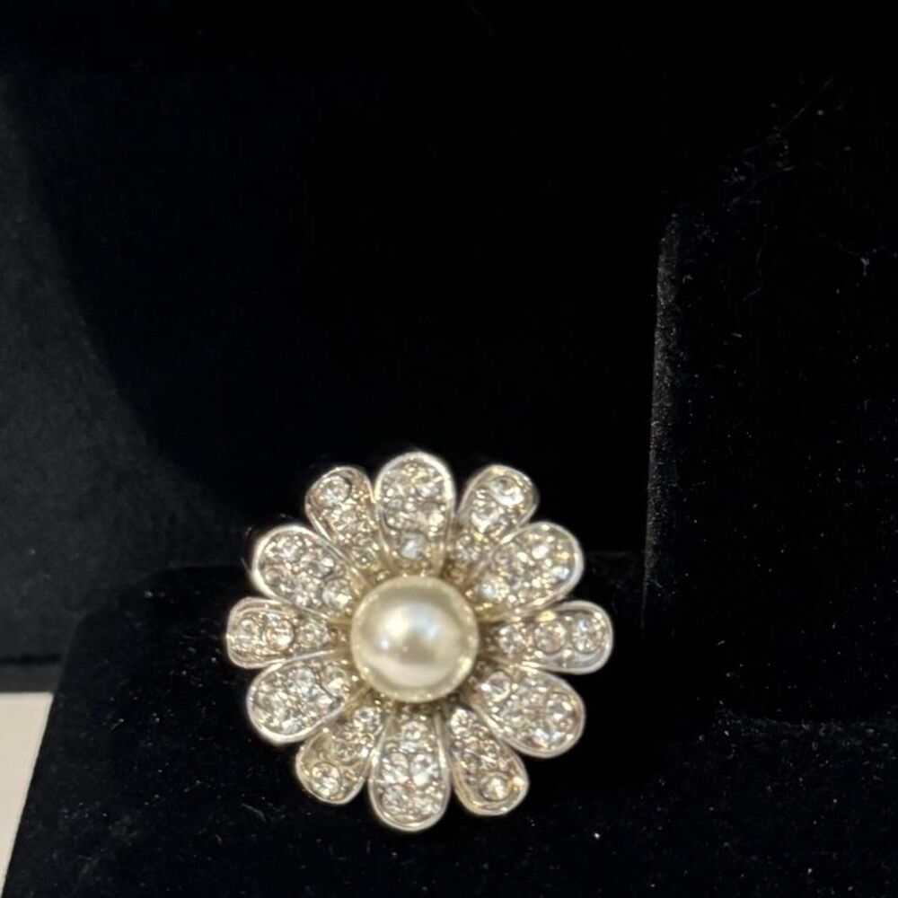 New-york-company Pearl and crystal ring